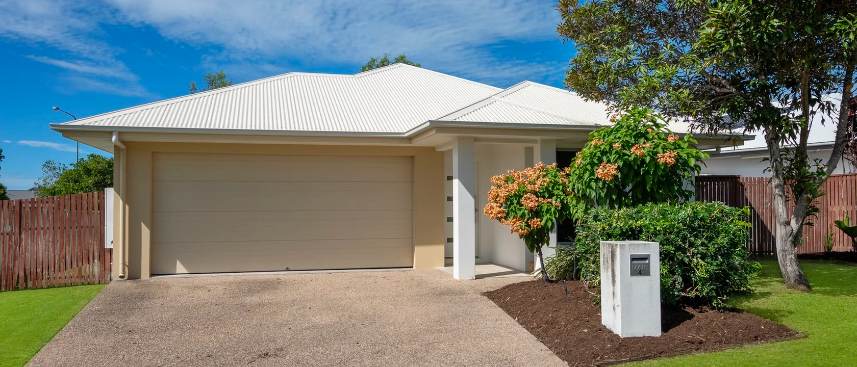 4 Filmoy Street, Bushland Beach QLD 4818