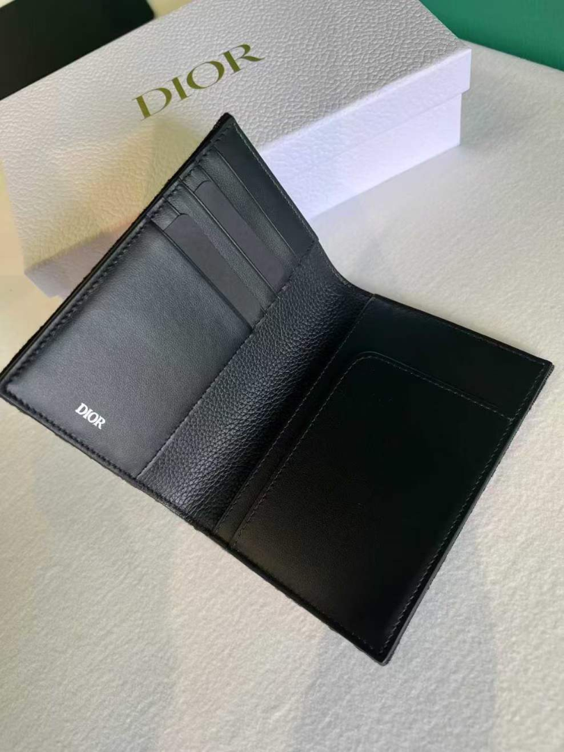 Dior Passport Holder – Black Oblique Canvas & Leather | Like New63227556366595111