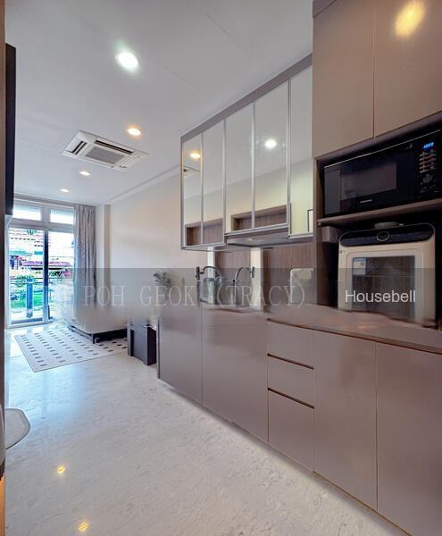 Suites at Bukit Timah