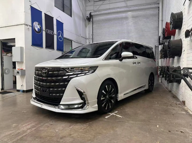 For Sale | 2023 Toyota Alphard64683041055875111