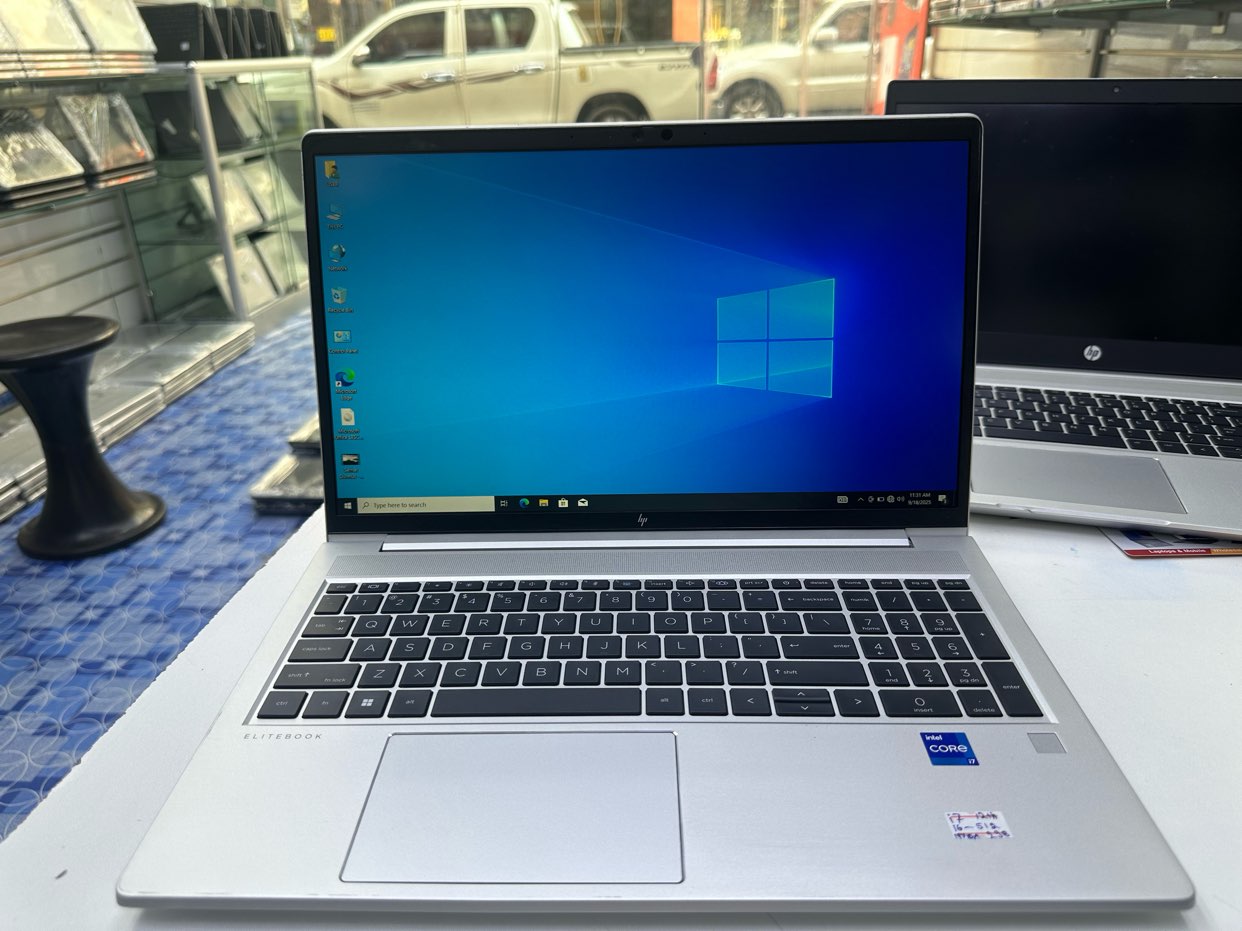Electronics Ipaid laptops whole sale  and retail 63815229402882111
