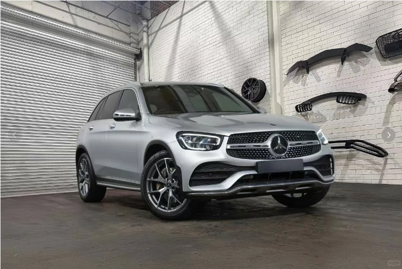 出售｜2020年奔驰 GLC200 AMG Line64683873339394110