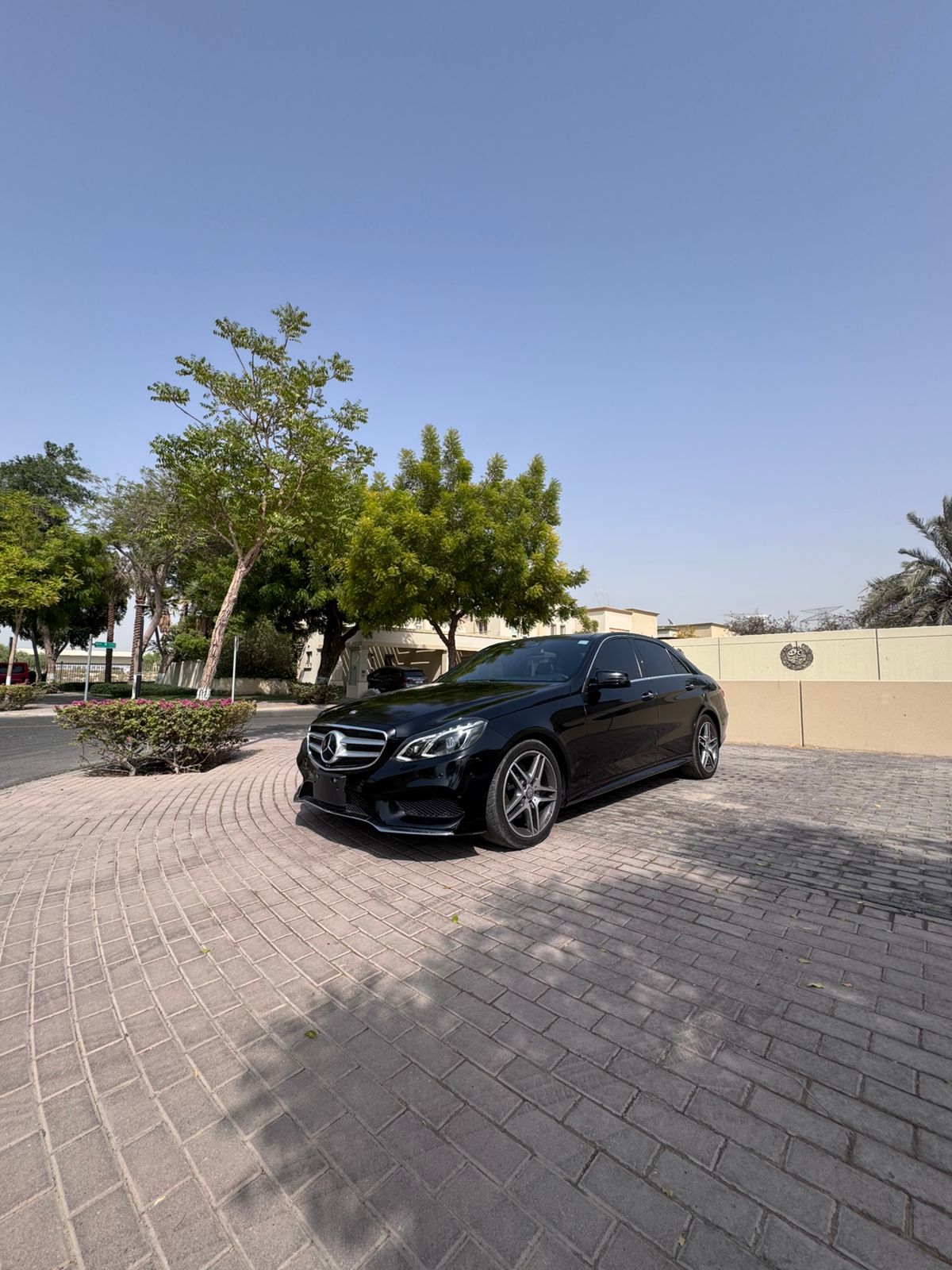 /ar/city-dubai/cate-car-used-car/2016-e300-amg-6374597146048111/-6
