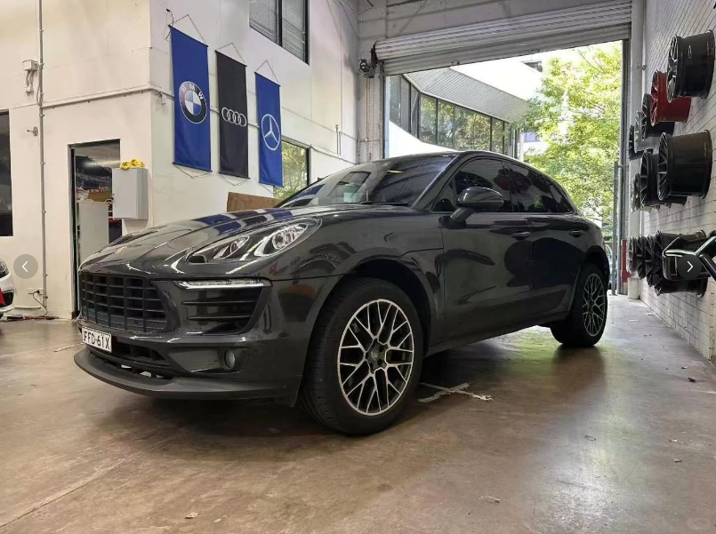 For Sale: 2017 Porsche Macan (Gasoline Version)64682874103681111