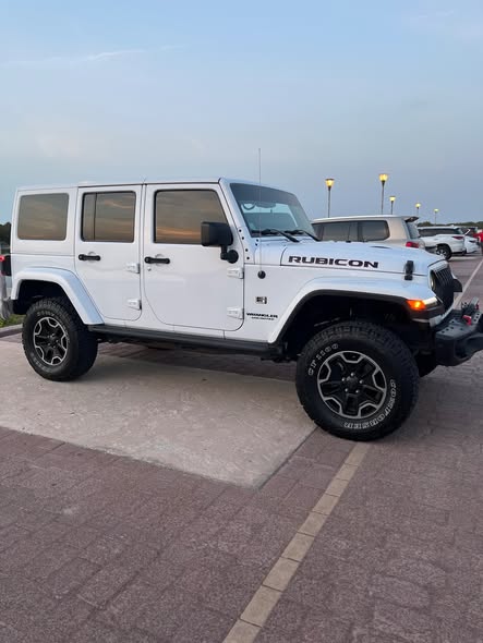 /ar/city-dubai/cate-car-used-car/jeep-wrangler-rubicon-6487584727181111/-3