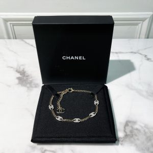 CHANEL NECKLACE