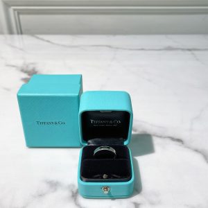 TIFFANY PLATINUM RING