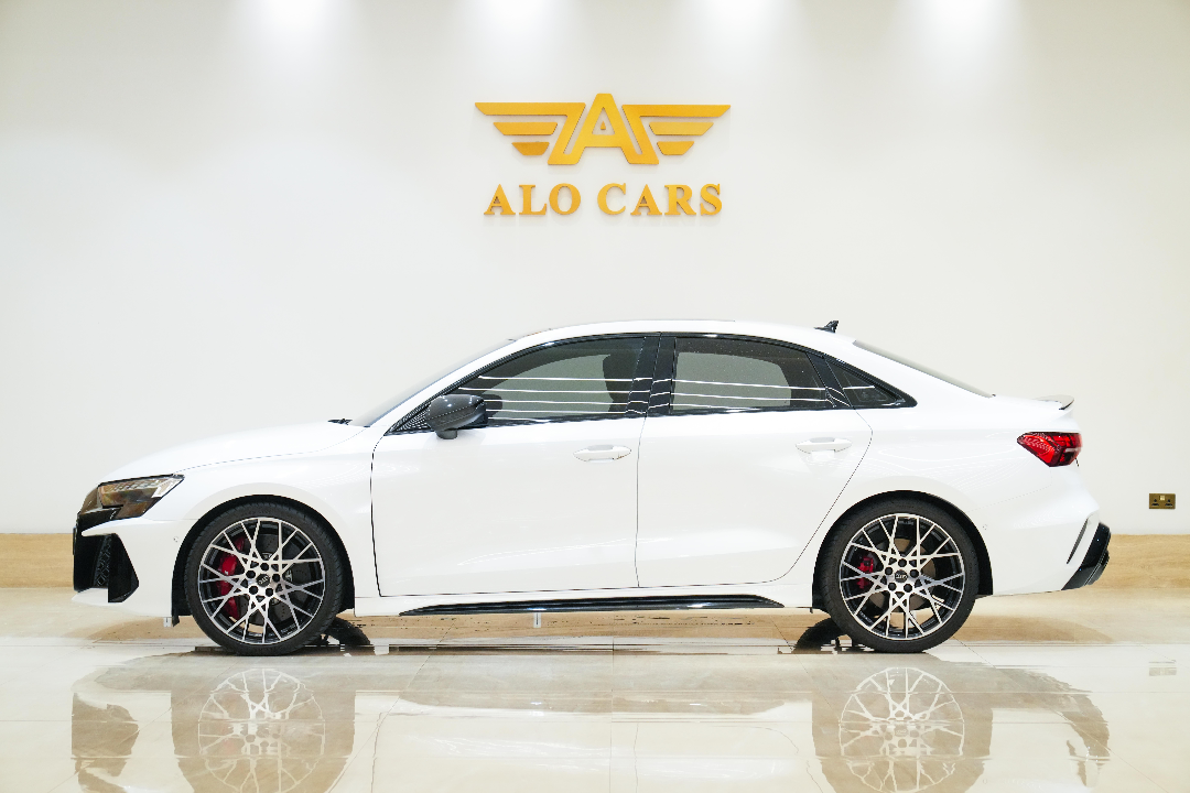2025 AUDI RS 3 / GCC SPECIFICATION 63626387758209112