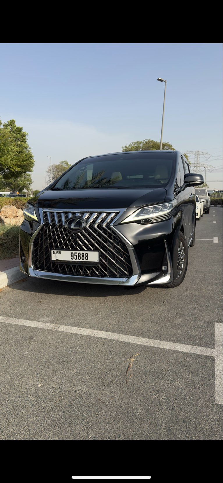 Lexus LM300 202163669722320002111
