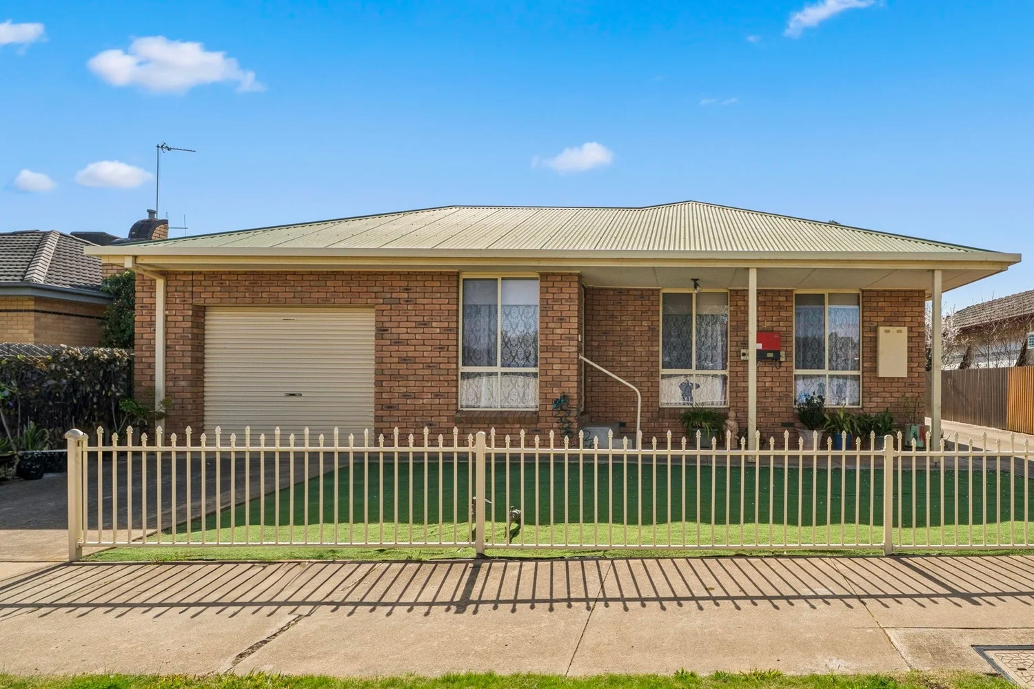 1/14 Hall Street, Mooroopna VIC 3629