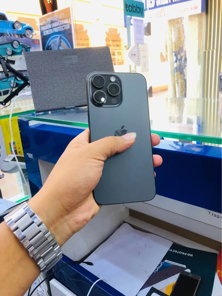 آيفون 15 برو ماكس، معتمد من هيئة تنظيم الاتصالات والحكومة الرقمية (TDRA)65072755726594113
