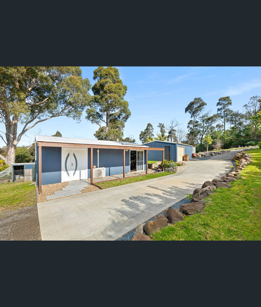 24 Blackbutt Lane, Malua Bay, NSW 2536