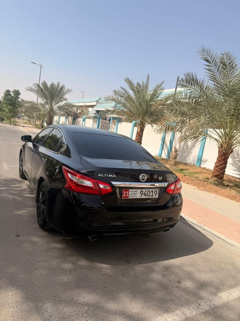 nissan-altima-2017-64677596958721111
