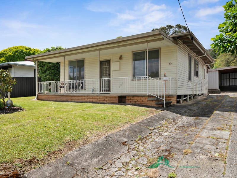 10 Roper Street, Mount Beauty, Vic 3699