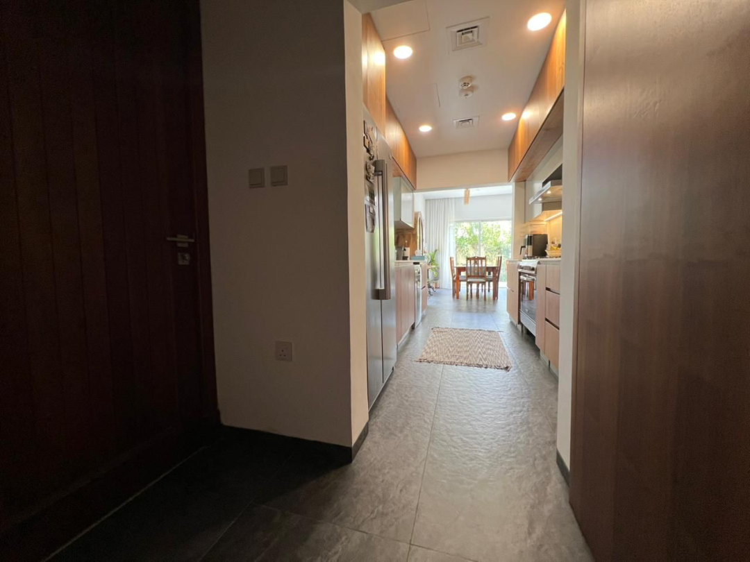 3 Bedroom plus Maid Room Townhouse For Sale63459885484291114