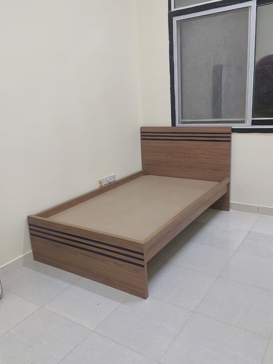 متوفر أثاث مخصص 64623610531075113