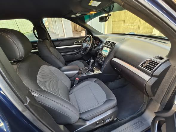 Ford Explorer 201664818016828289113