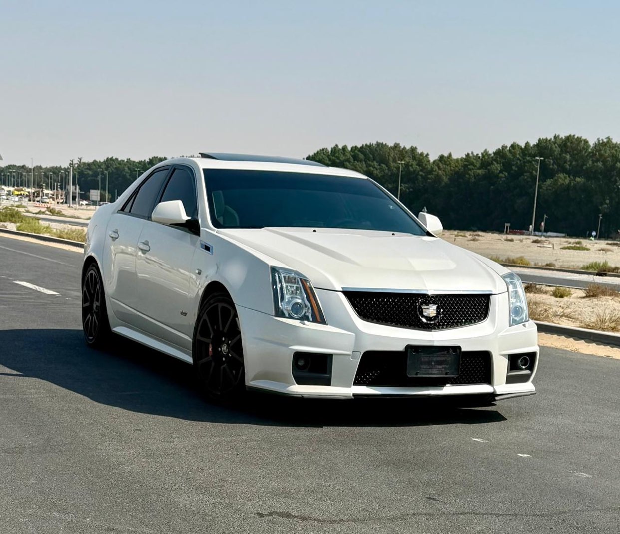 Sharjah. Sarmad Cars Company for Used Vehicles
