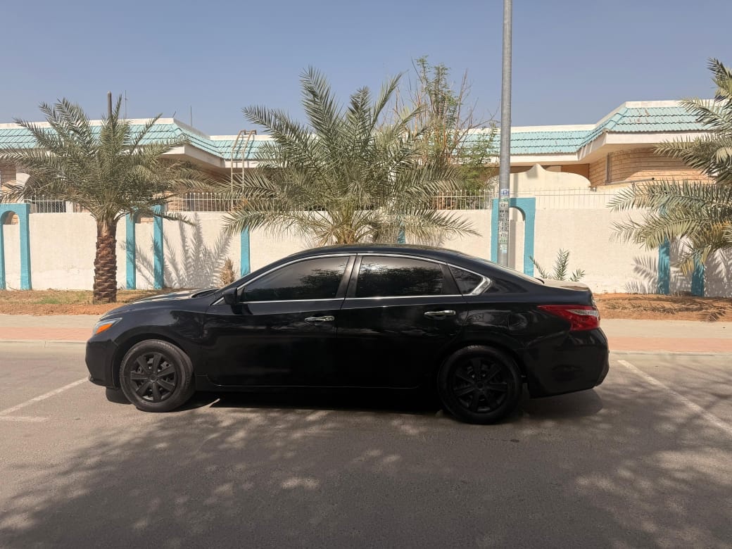 nissan-altima-2017-64677596958721112