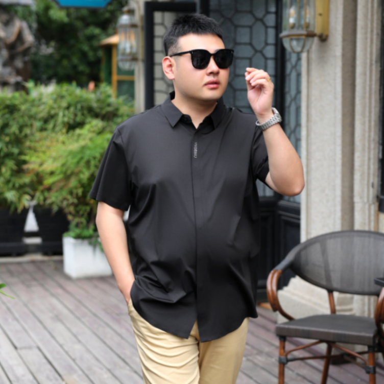 MOAIKA       Seamless soft and smooth shirt for men in solid color short sleeve           black63513786071170111