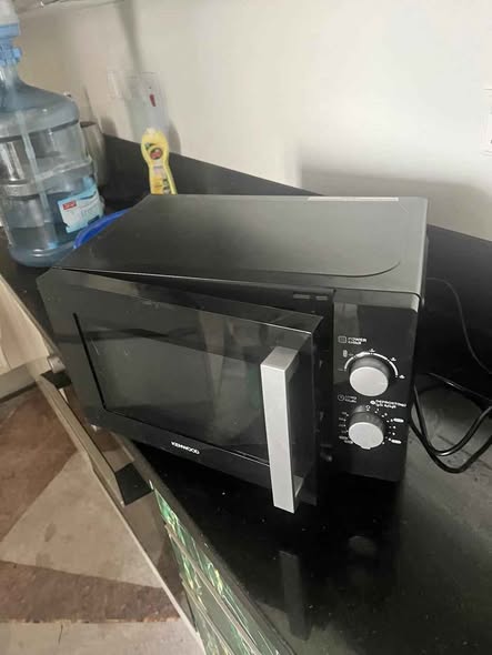 Microwave oven64962188824579112