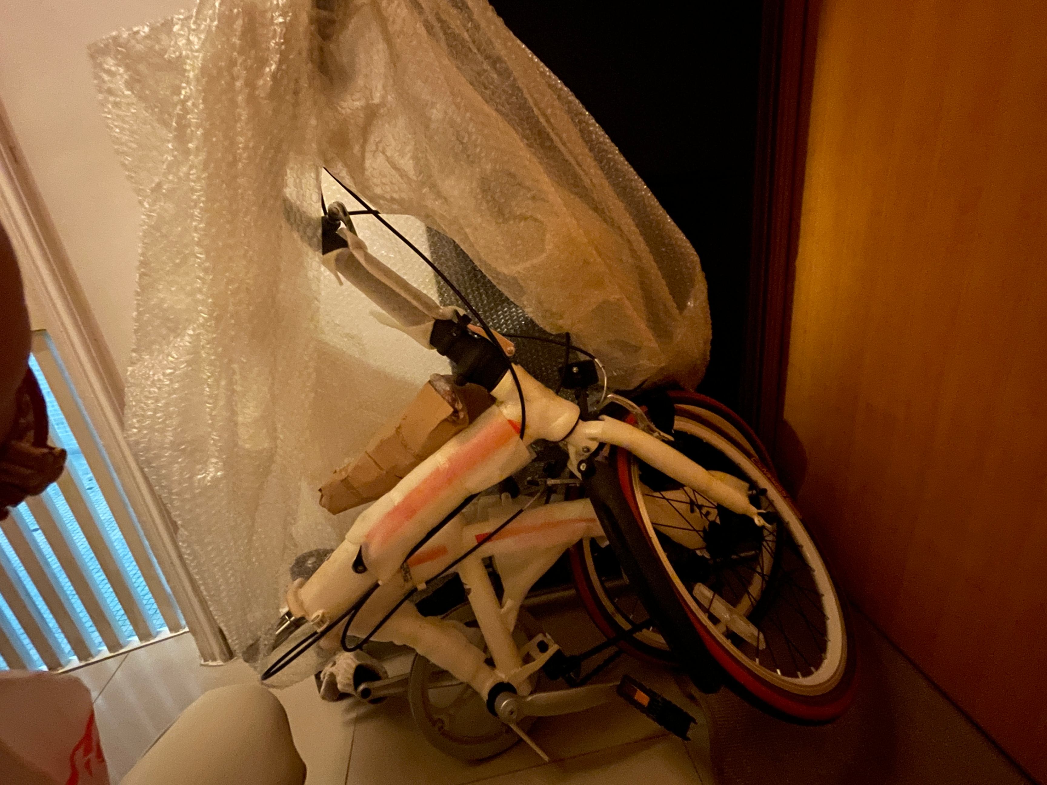 New folding bicycle + second-hand storage box64319927681795111