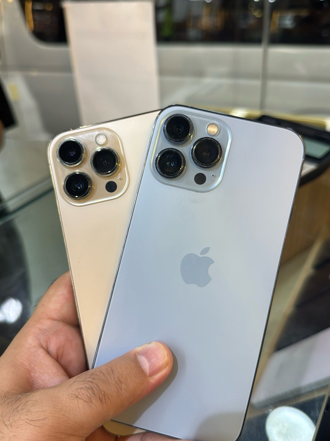 آيفون 13 برو ماكس 63550907464579111