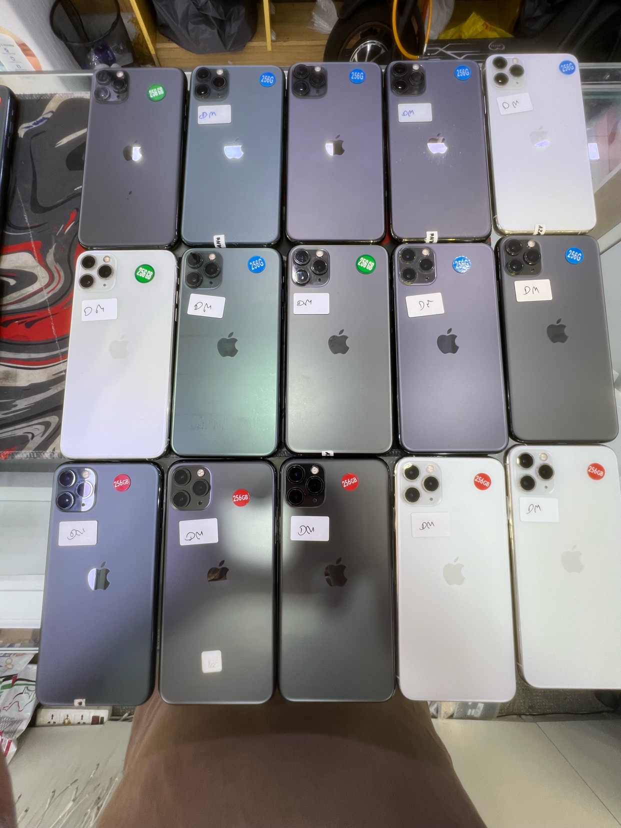 iPhone mix models available 64612412990337116