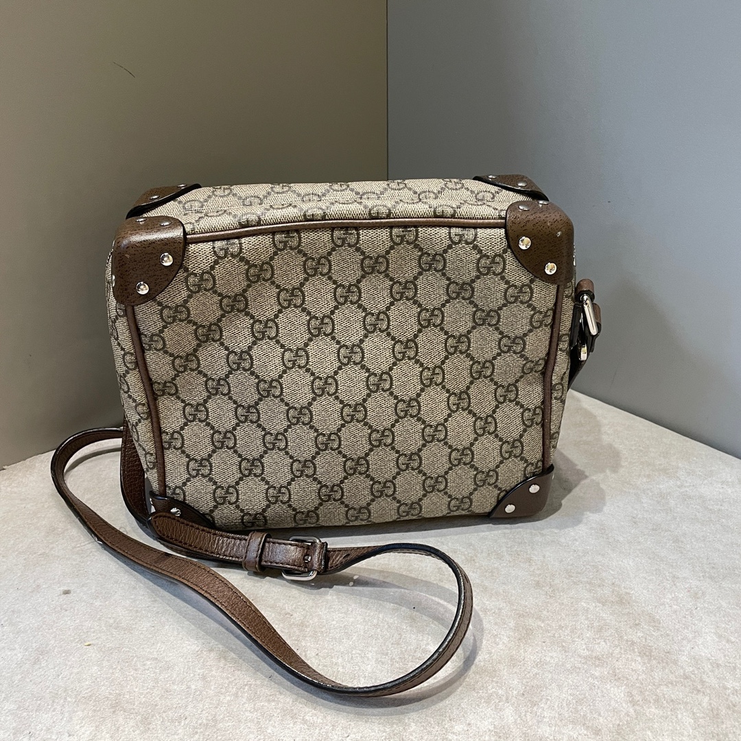 Gucci/古驰 老花帆布单肩斜挎64284898768770112