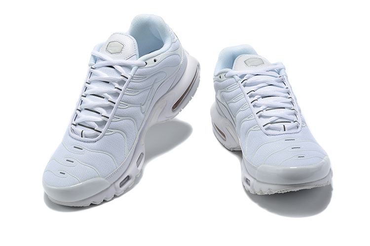 Nike Air Max Plus Triple White DM2362-10063472026962817112