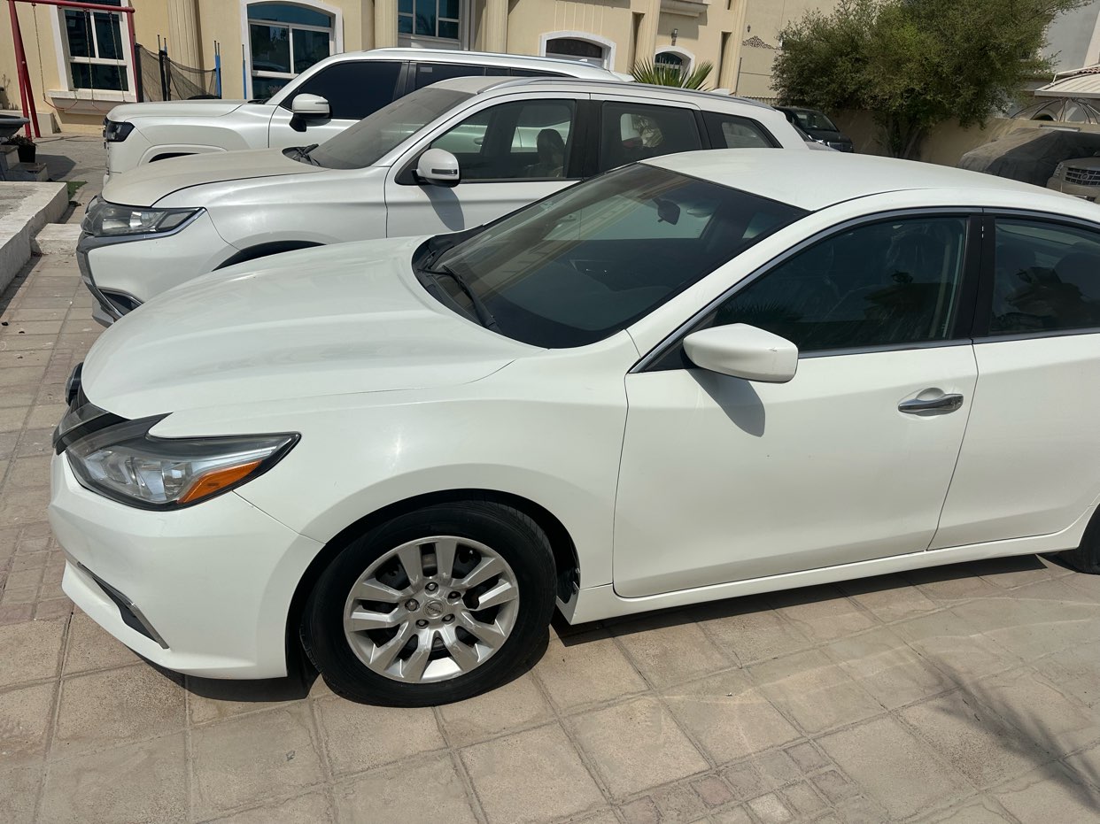Nissan altima63825655863681112