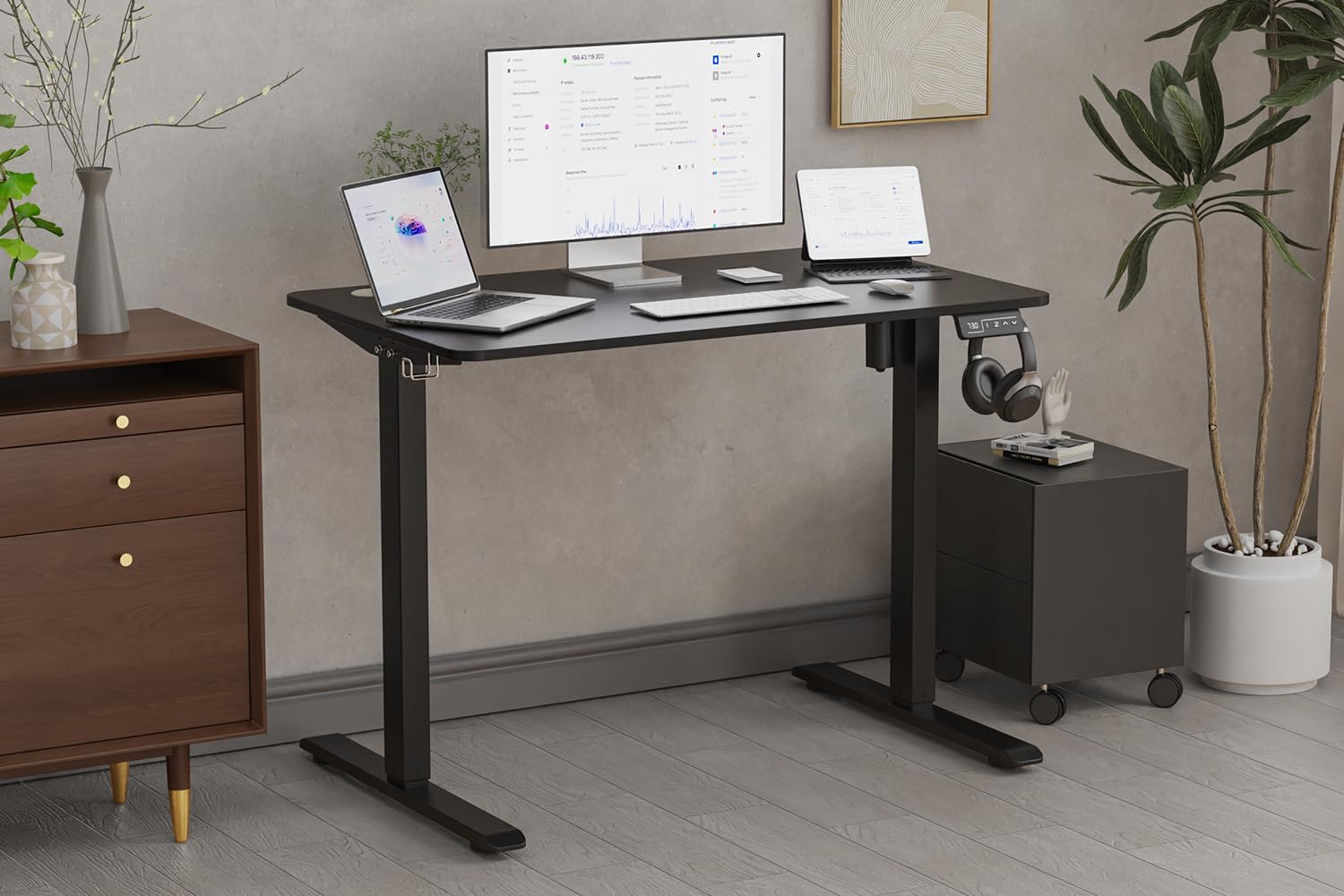Brand New Standing Desk 636042897922571122