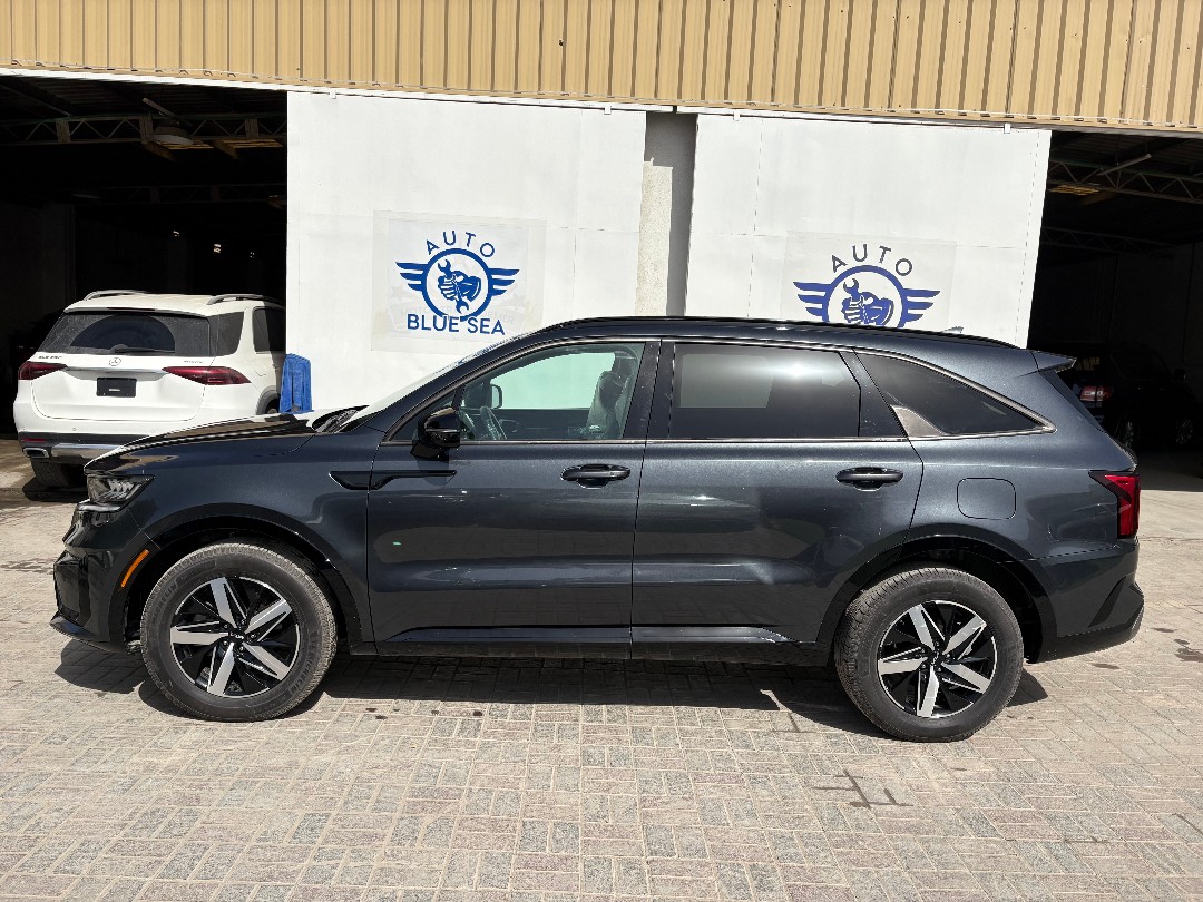 كيا سورينتو ٢٠٢٢ سعة ٢.٥ لتر دفع أمامي بالوقود بنزين أوتوماتيكي دفع أماميext4 kia-sorento-2022-2-5l-fwd-petrol-auto-fwd-65315551656449114