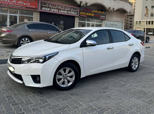 Toyota Corolla Model 201564674722386690113