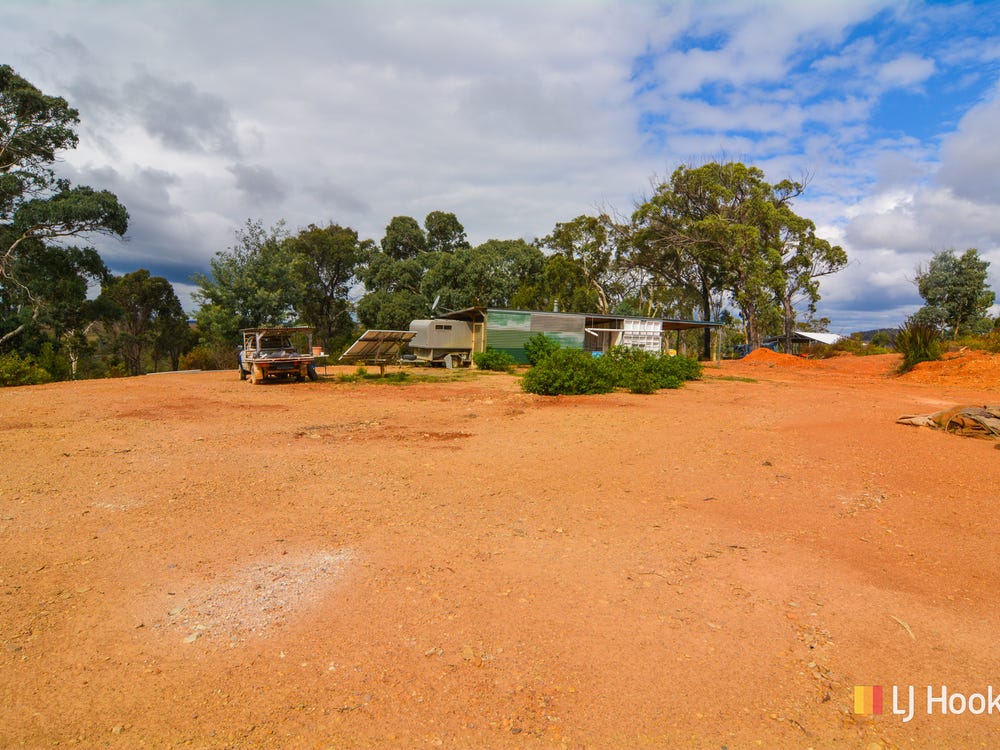 257 New Olivers Road, Running Stream, NSW 2850