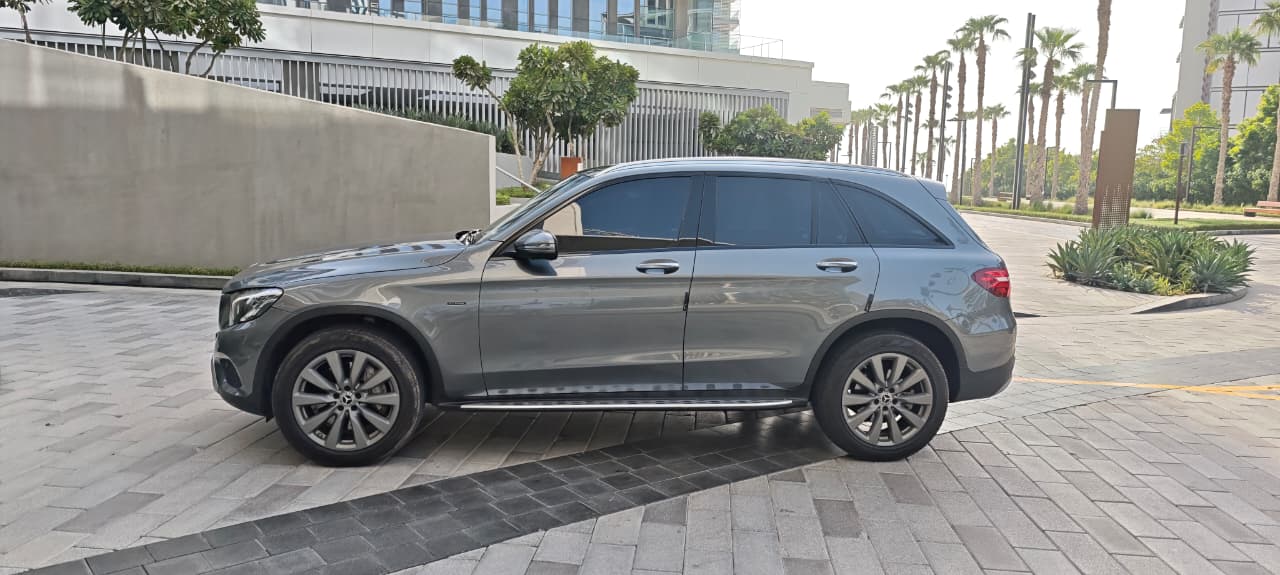 2019 Mercedes Benz GLC 350e 4 Matic63745825392514113