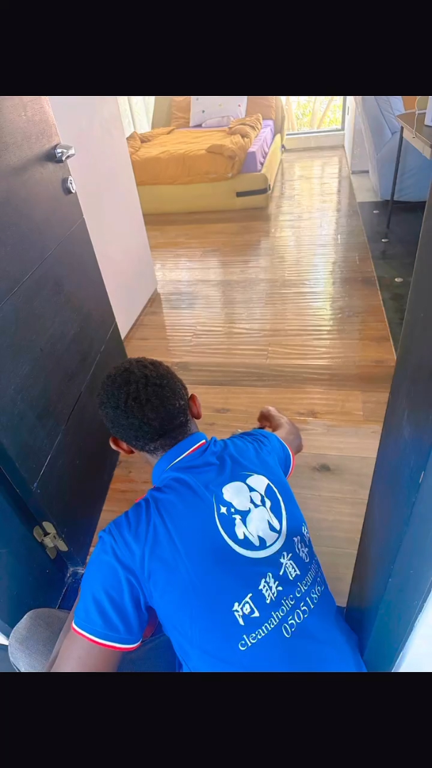 Marble & Tile Floor Polishing | Wooden Floor Waxing Service63206783520131114