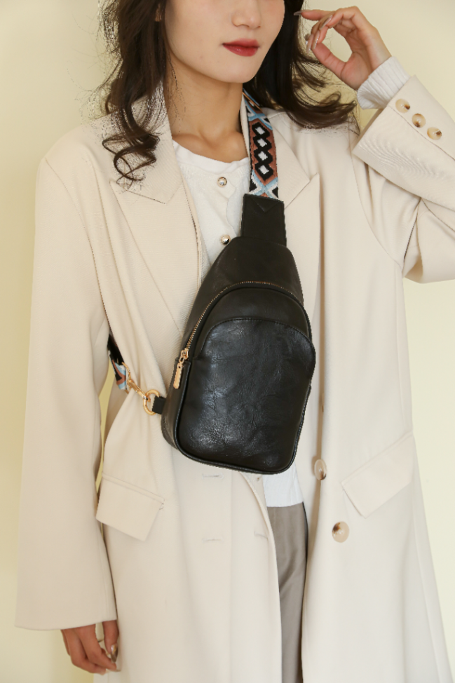 Versatile PU Leather Chest Pack with Adjustable63051879102723113