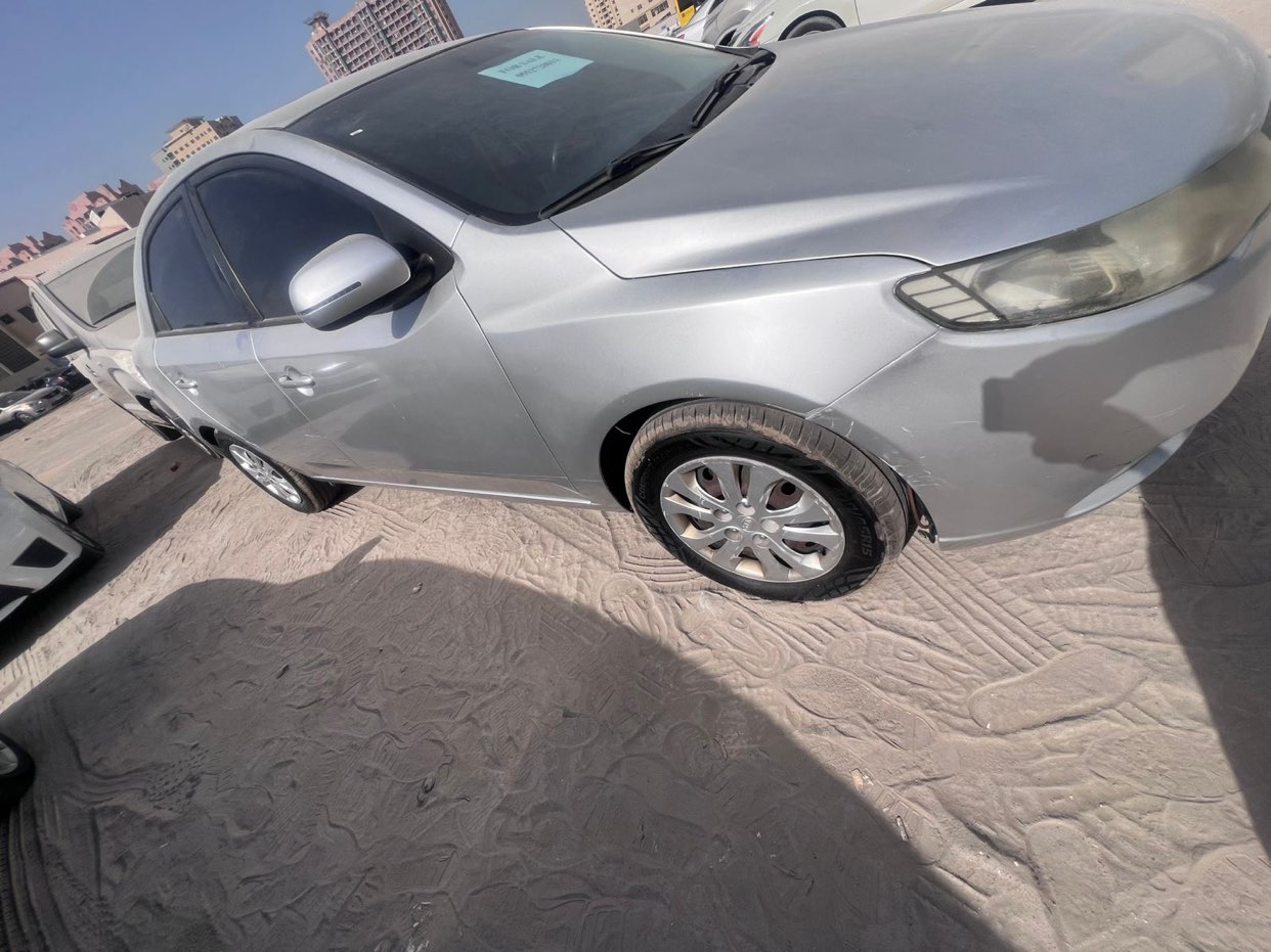 kia-cerato-model2012-64334649444481111