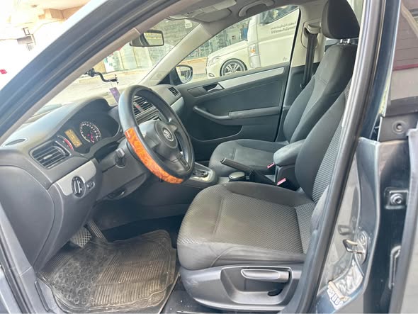 كيلومترات 220 ألف64696794501762112