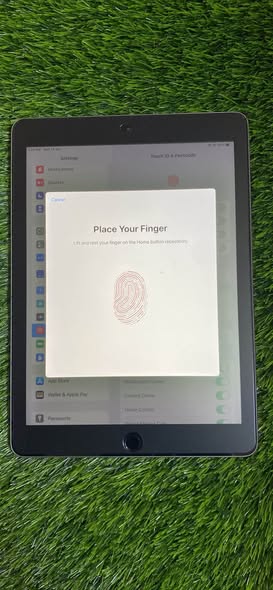 ipads 5th generation 128GB65083961464577112