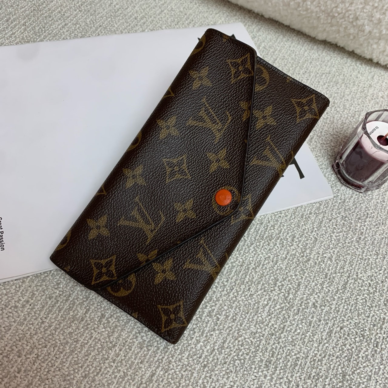 LV/路易威登 老花橙色豆豆长款钱包64333099043713111