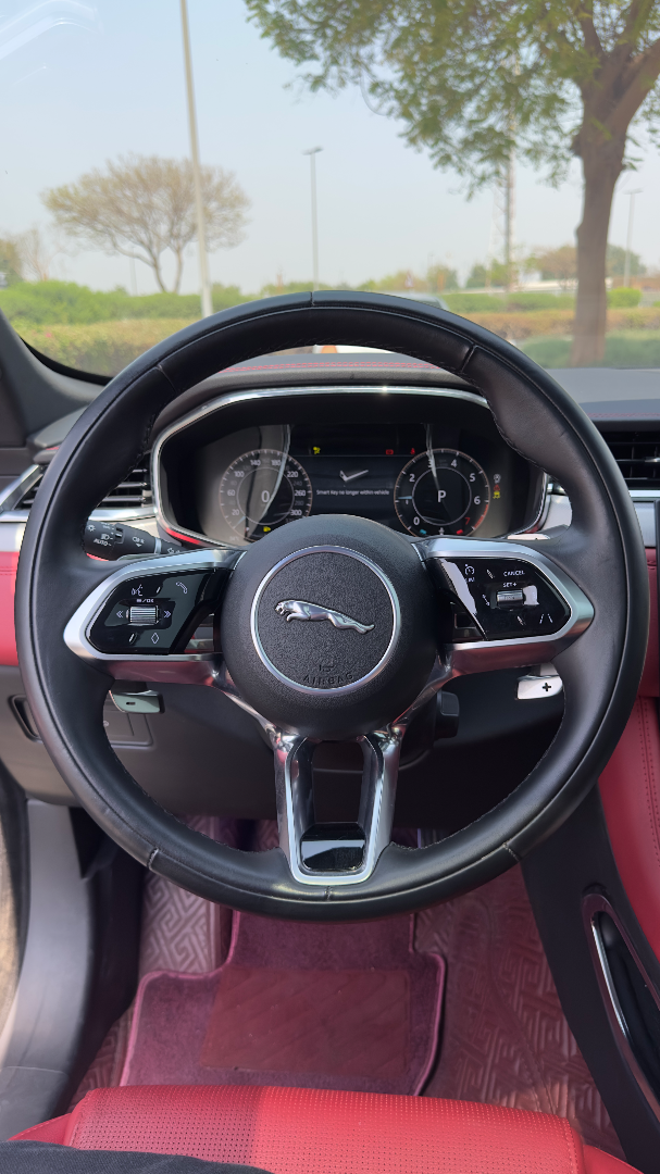 Jaguar F-Pace R-Dynamic 63789205505665114