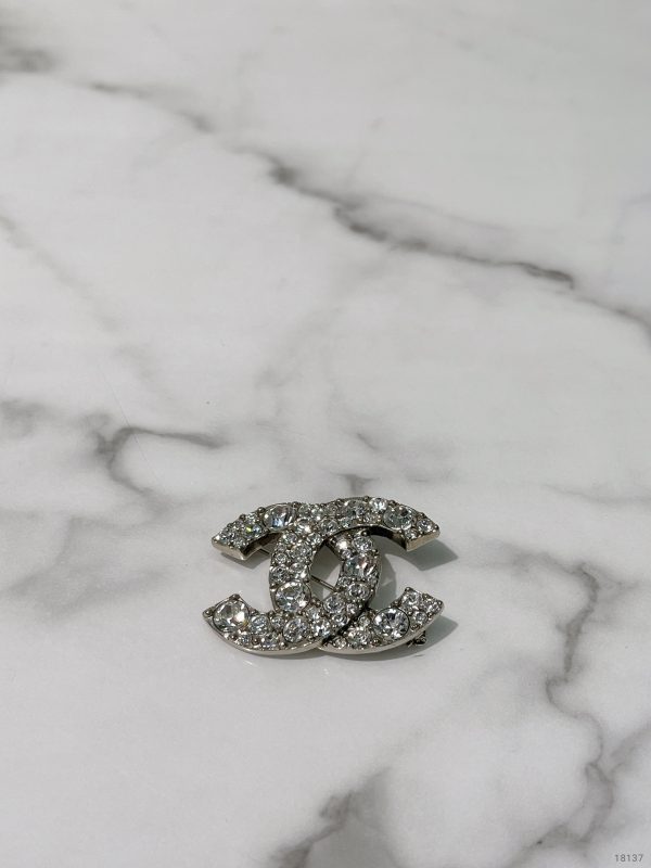 CHANEL BROOCH