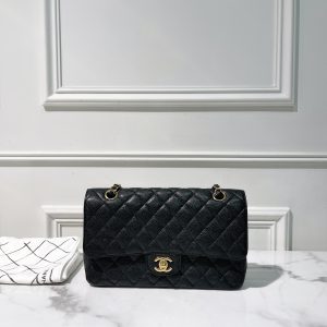CHANEL MEDIUM CLASSIC FLAP, Black/Gold