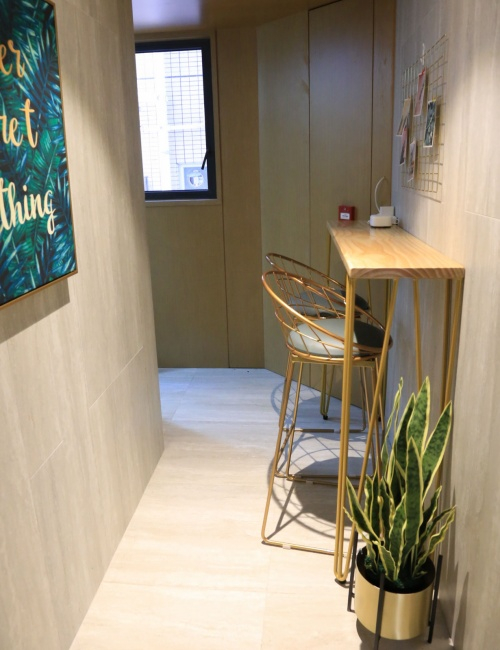 Entrusted to Guangdong Road Senior Student Apartments63456790594306112