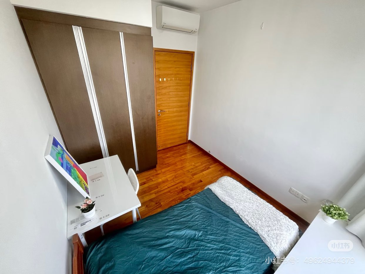 Singapore 🇸🇬 Room Rental in Clementi - Standard Room Available for Immediate Booking63702557569281114