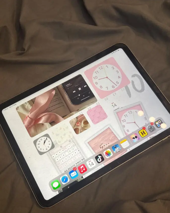 iPad 10th Generation64973118288641110