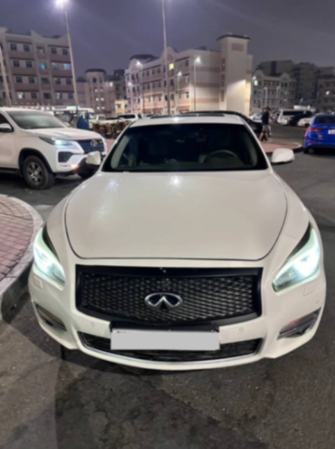Infiniti Q70 2016 3.7L white62894146193921110
