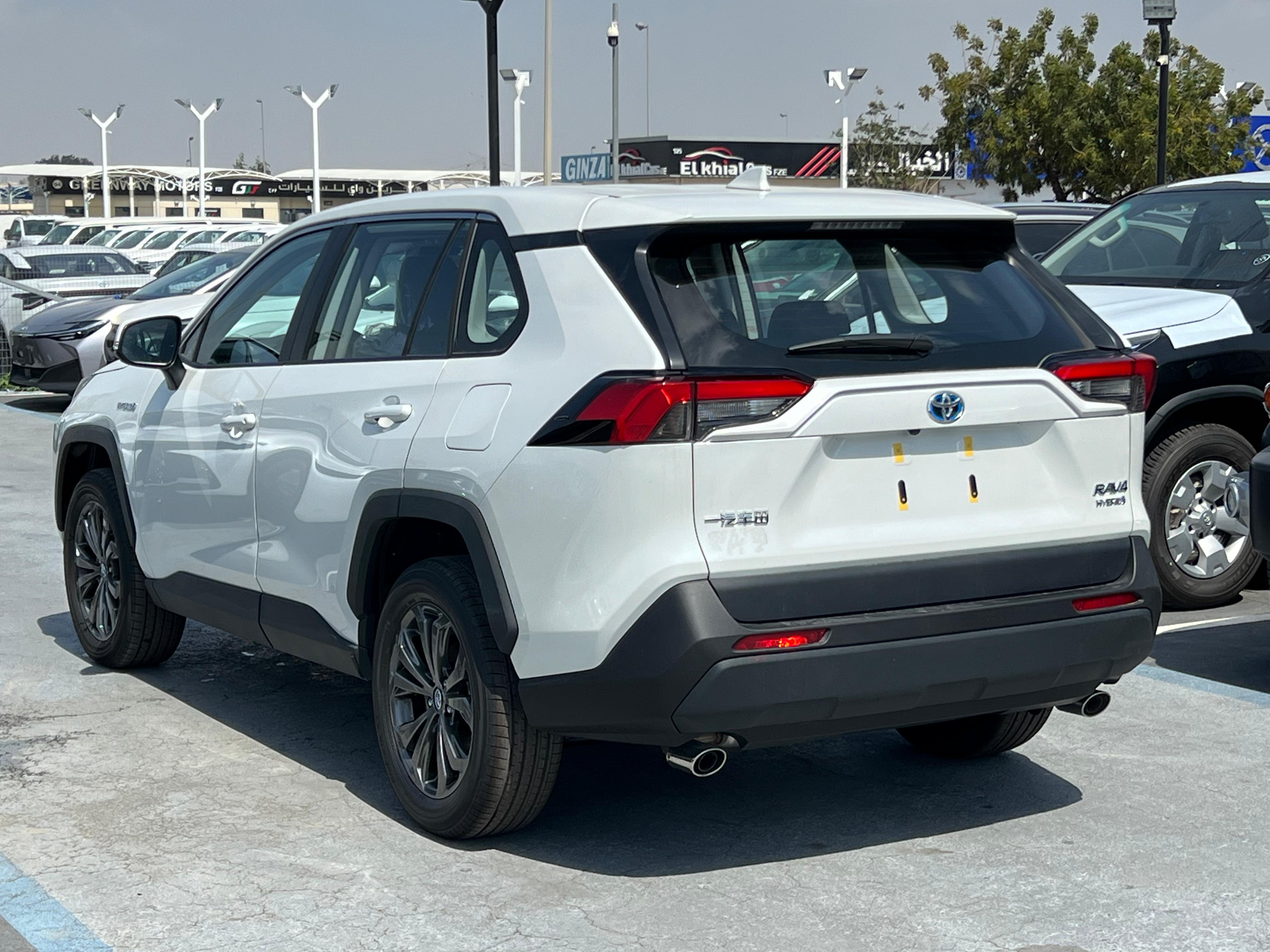 2023 TOYOTA RAV4 2.5L HYBRID MID OPTION63767567523970112